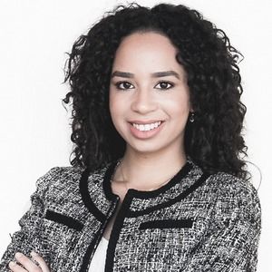 Meet your Posher, Adalisa